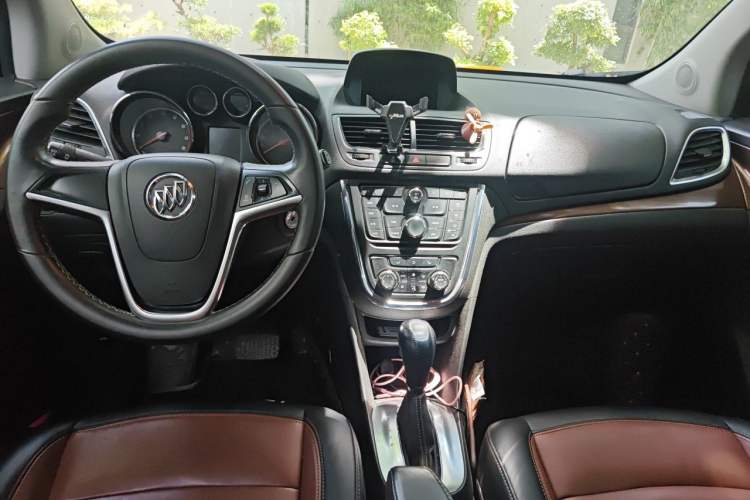 Used Buick Encore 2013 1.4T Automatic All-Wheel Drive Flagship Edition Center Console
