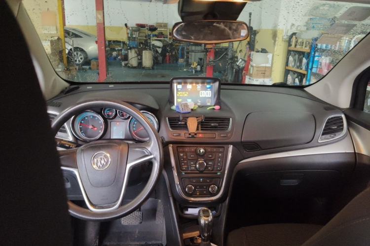 Used Buick Encore 2013 1.4T Automatic Two-Wheel Drive Elite Model Center Console