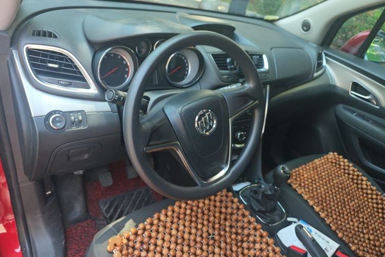 Used Buick Encore 2013 1.4T Manual Two-Wheel Drive Entry Model Center Console