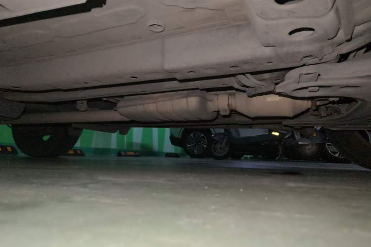 Used Buick Encore 2013 1.4T Automatic Two-Wheel Drive Elite Model Chassis Front Right