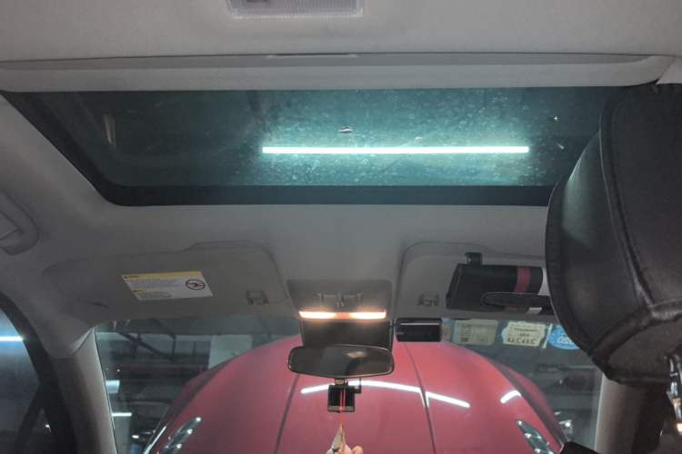 Used Buick Encore 2013 1.4T Automatic Two-Wheel Drive Elite Model Headliner