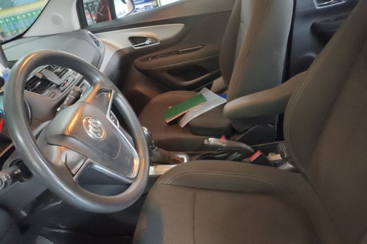 Used Buick Encore 2013 1.4T Automatic Two-Wheel Drive Elite Model Left Front Seat