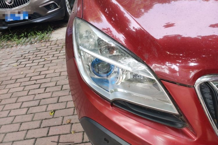 Used Buick Encore 2013 1.4T Automatic Two-Wheel Drive Elite Model Right Front Headlight