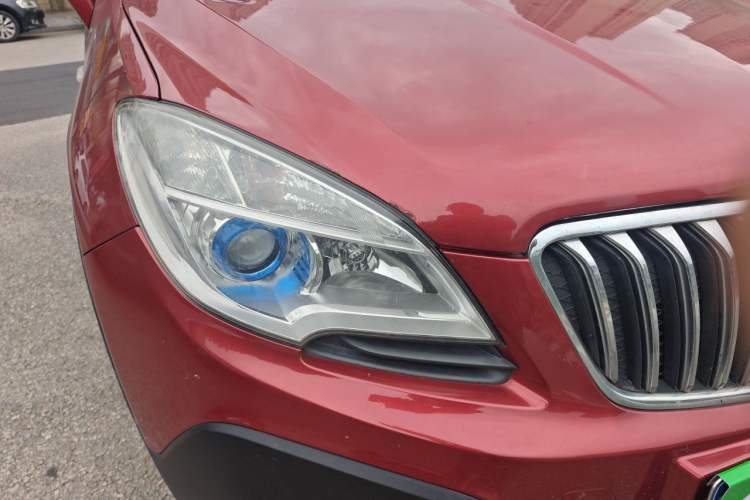 Used Buick Encore 2013 1.4T Automatic Two-Wheel Drive Elite Model Right Front Headlight