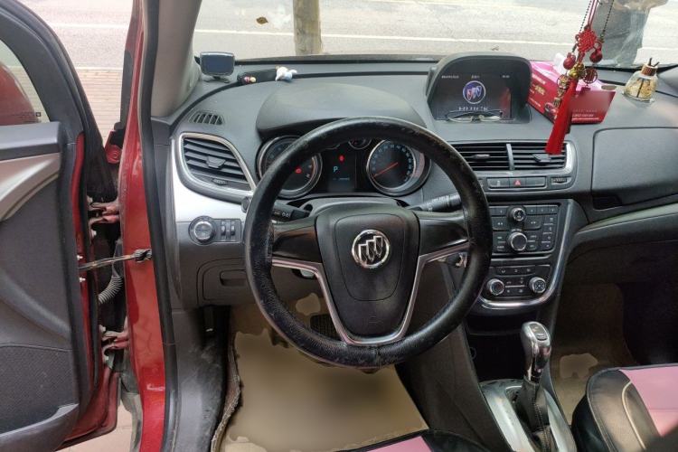 Used Buick Encore 2013 1.4T Automatic Two-Wheel Drive Elite Model Steering Wheel