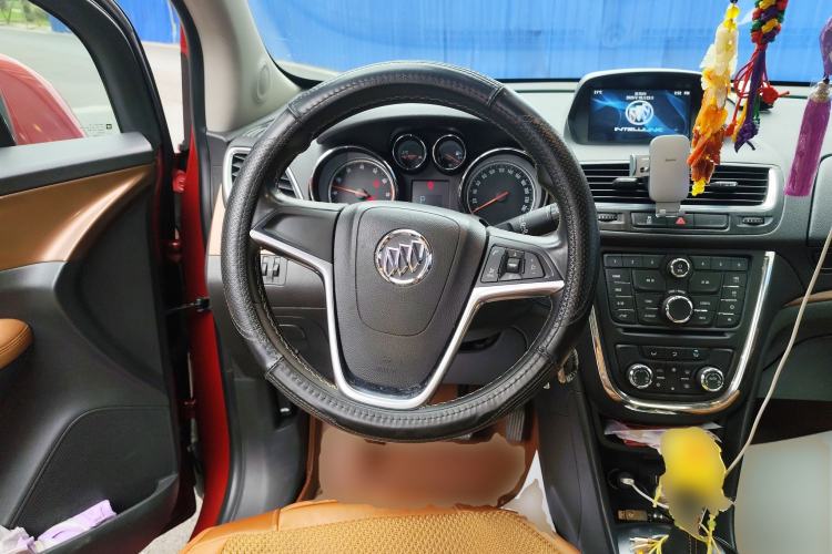 Used Buick Encore 2013 1.4T Automatic Two-Wheel Drive Leading Model Steering Wheel
