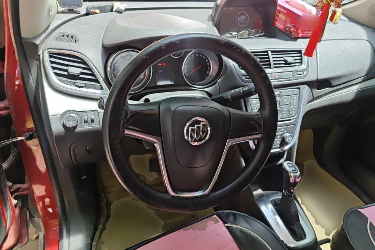 Used Buick Encore 2013 1.4T Automatic Two-Wheel Drive Elite Model Steering Wheel