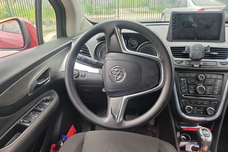 Used Buick Encore 2013 1.4T Automatic Two-Wheel Drive Elite Model Steering Wheel