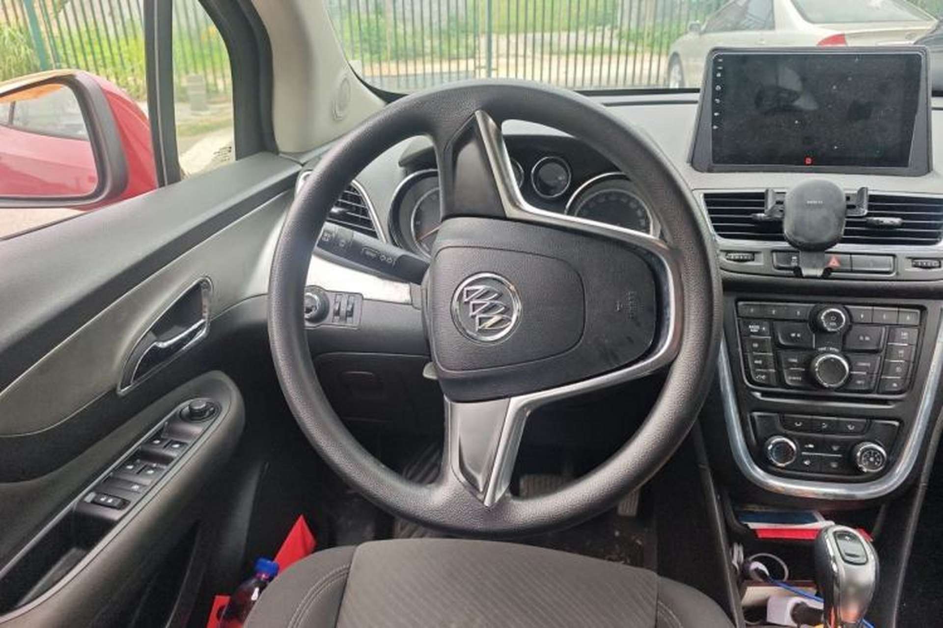 Used Buick Encore 2013 1.4T Automatic Two-Wheel Drive Elite Model Steering Wheel