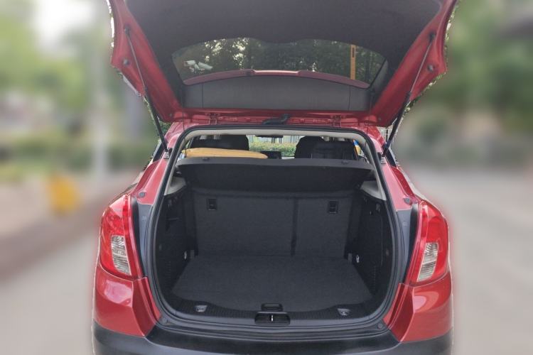 Used Buick Encore 2013 1.4T Automatic Two-Wheel Drive Elite Model Trunk