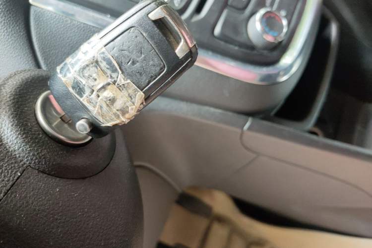Used Buick Encore 2013 1.4T Automatic Two-Wheel Drive Elite Model Vehicle Key