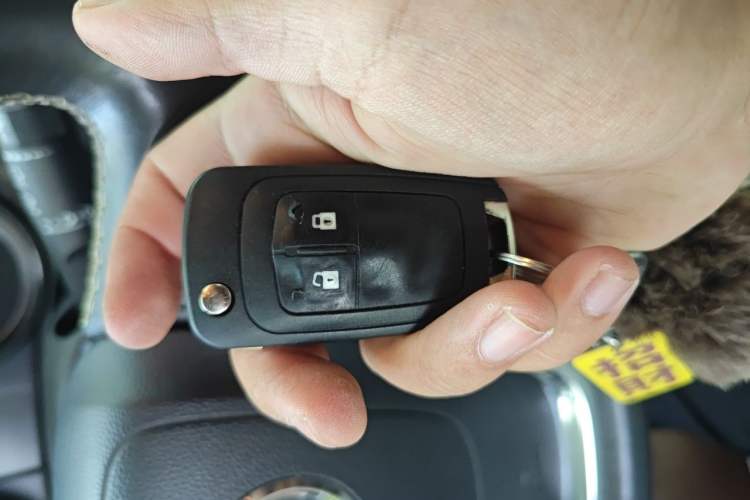 Used Buick Encore 2013 1.4T Automatic All-Wheel Drive Flagship Edition Vehicle Key