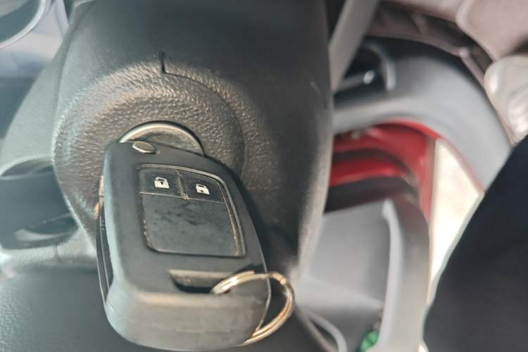 Used Buick Encore 2013 1.4T Automatic Two-Wheel Drive Elite Model Vehicle Key