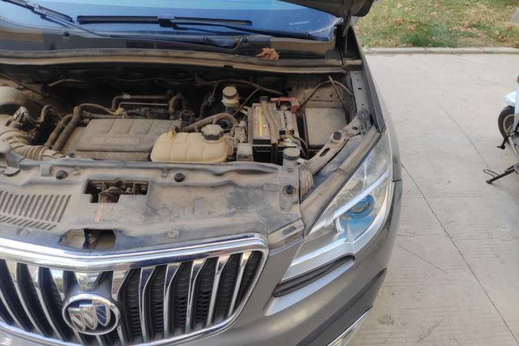 Used Buick Encore 2013 1.4T Automatic Two-Wheel Drive Leading Model Engine Bay Left