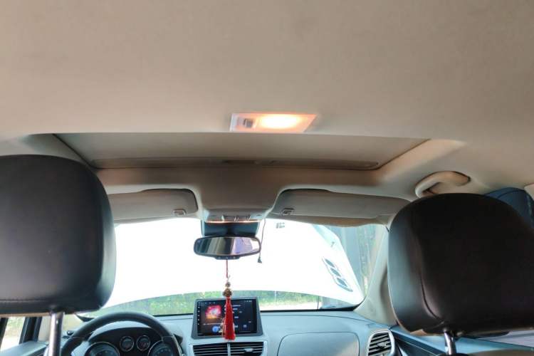 Used Buick Encore 2013 1.4T Automatic Two-Wheel Drive Leading Model Headliner