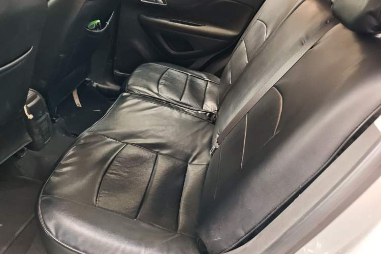 Used Buick Encore 2013 1.4T Automatic Two-Wheel Drive Elite Model Left Rear Seat
