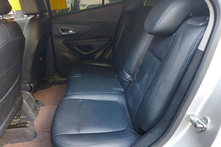 Used Buick Encore 2013 1.4T Automatic Two-Wheel Drive Elite Model Left Rear Seat