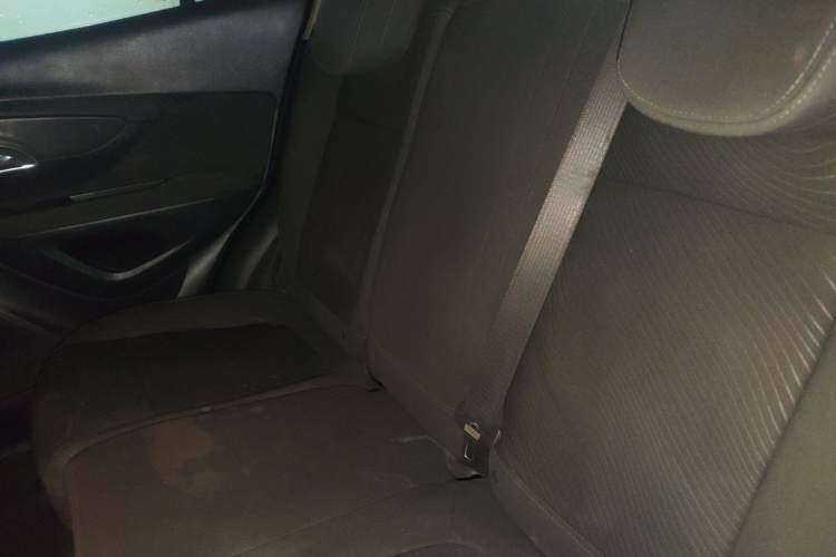 Used Buick Encore 2013 1.4T Automatic Two-Wheel Drive Elite Model Left Rear Seat