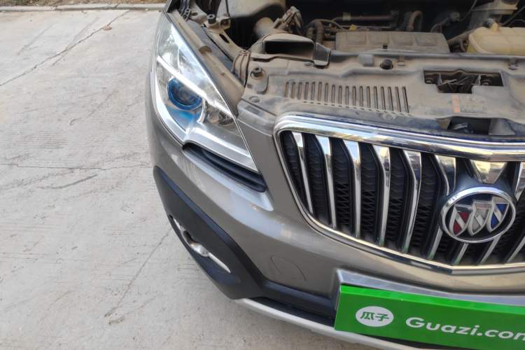 Used Buick Encore 2013 1.4T Automatic Two-Wheel Drive Leading Model Right Front Headlight