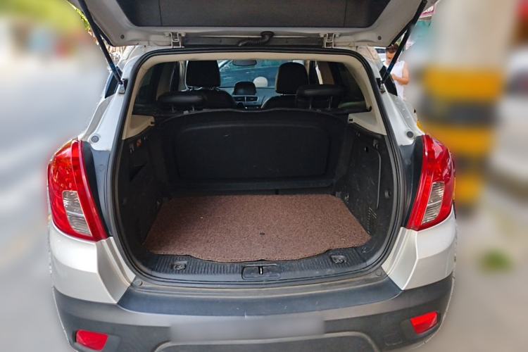 Used Buick Encore 2013 1.4T Automatic Two-Wheel Drive Elite Model Trunk