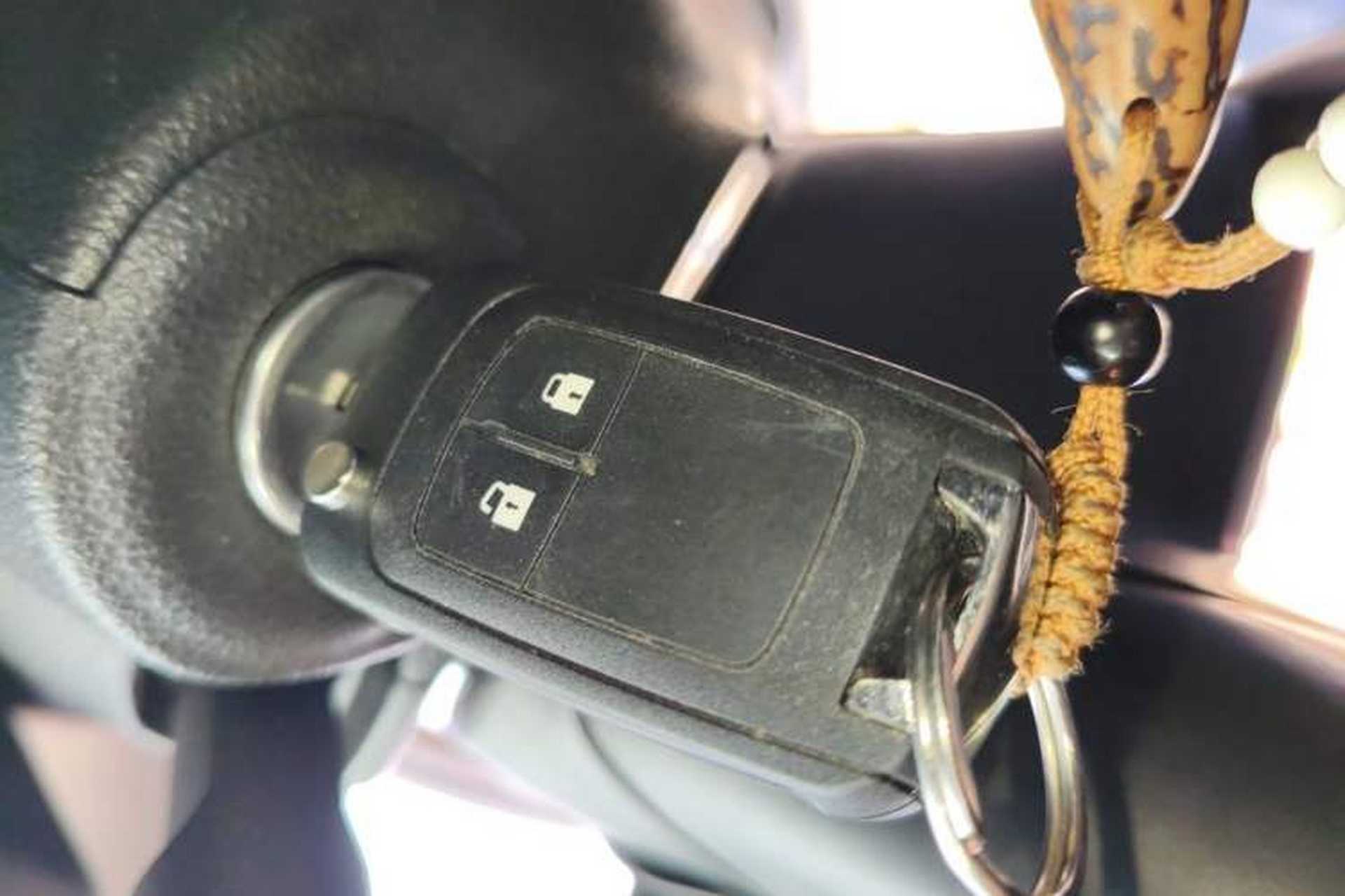 Used Buick Encore 2013 1.4T Automatic Two-Wheel Drive Leading Model Vehicle Key