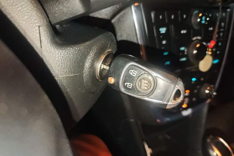 Used Buick Encore 2013 1.4T Automatic Two-Wheel Drive Elite Model Vehicle Key