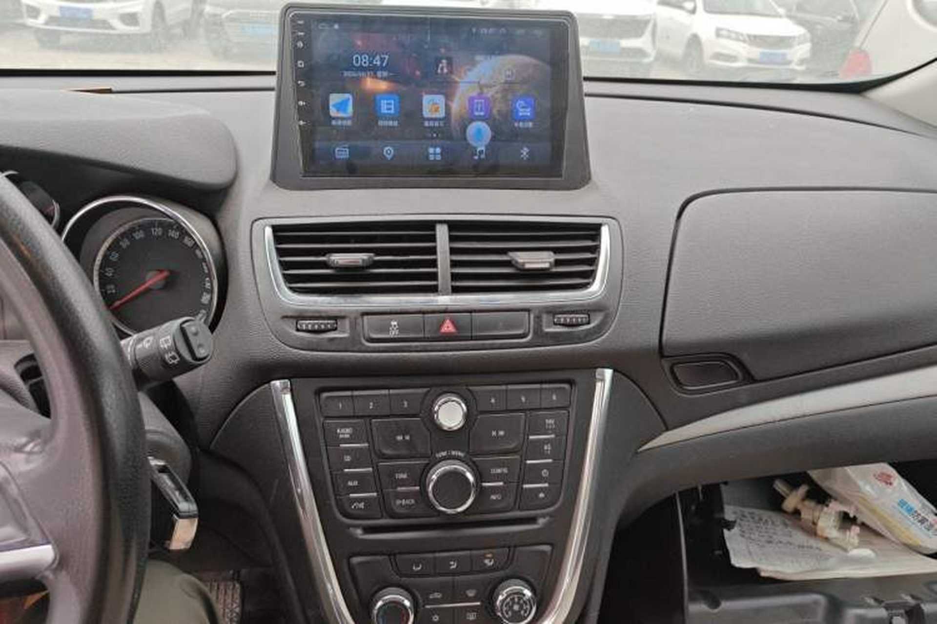 Used Buick Encore 2013 1.4T Automatic Two-Wheel Drive Elite Model Audio And AC Panel
