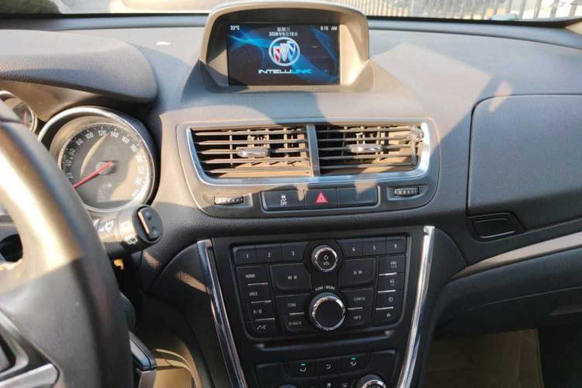 Used Buick Encore 2013 1.4T Automatic Two-Wheel Drive Leading Model Audio And AC Panel