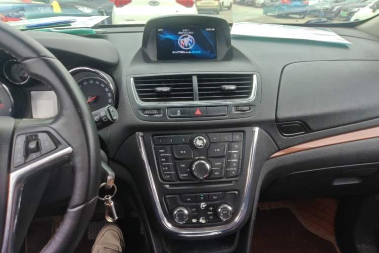 Used Buick Encore 2013 1.4T Automatic Two-Wheel Drive Leading Model Audio And AC Panel