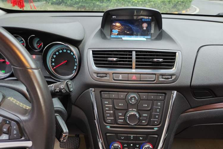 Used Buick Encore 2013 1.4T Automatic Two-Wheel Drive Leading Model Audio And AC Panel