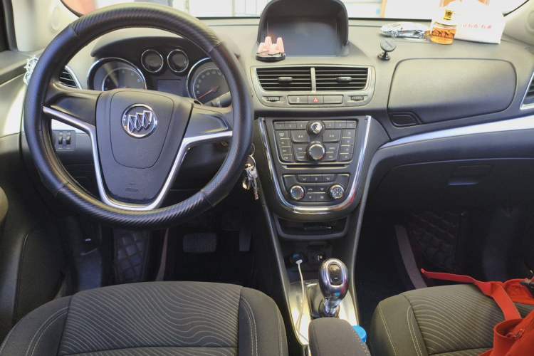 Used Buick Encore 2013 1.4T Automatic Two-Wheel Drive Elite Model Center Console