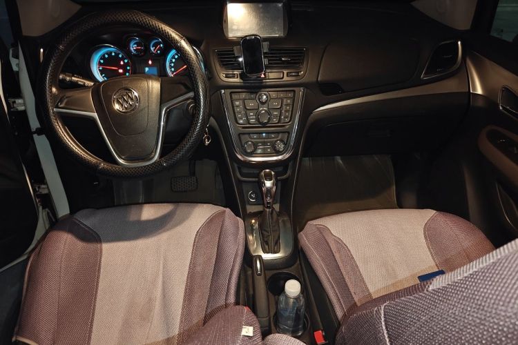 Used Buick Encore 2013 1.4T Automatic Two-Wheel Drive Elite Model Center Console