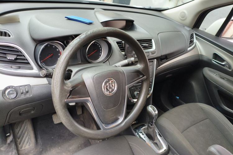 Used Buick Encore 2013 1.4T Automatic Two-Wheel Drive Elite Model Center Console