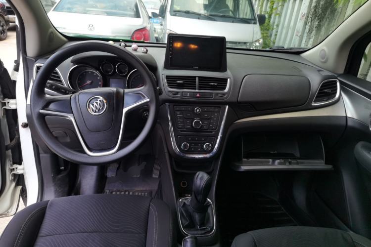 Used Buick Encore 2013 1.4T Manual Two-Wheel Drive Entry Model Center Console