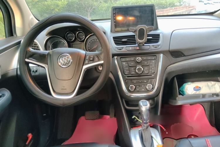 Used Buick Encore 2013 1.4T Automatic Two-Wheel Drive Elite Model Center Console