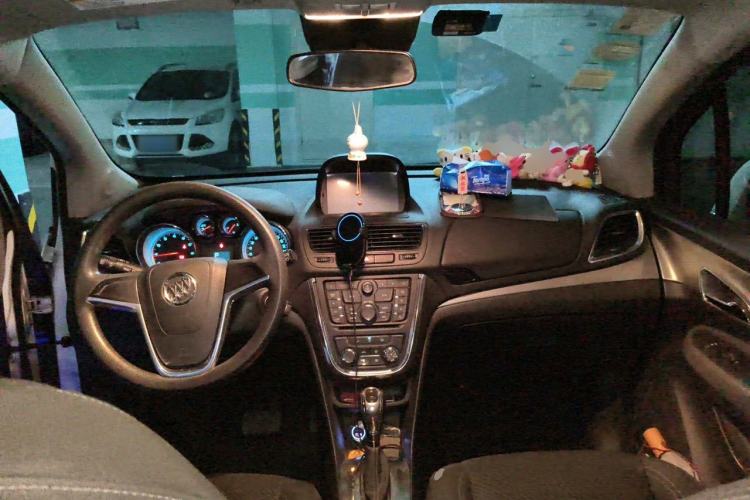 Used Buick Encore 2013 1.4T Automatic Two-Wheel Drive Elite Model Center Console