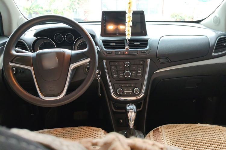 Used Buick Encore 2013 1.4T Automatic Two-Wheel Drive Elite Model Center Console