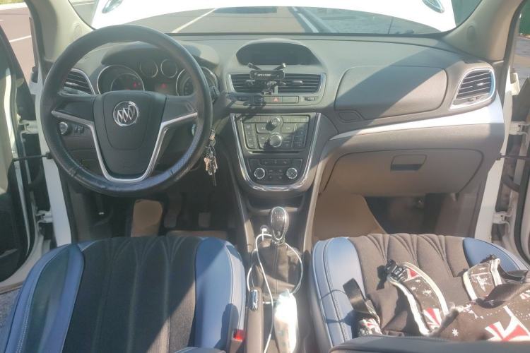 Used Buick Encore 2013 1.4T Manual Two-Wheel Drive Entry Model Center Console