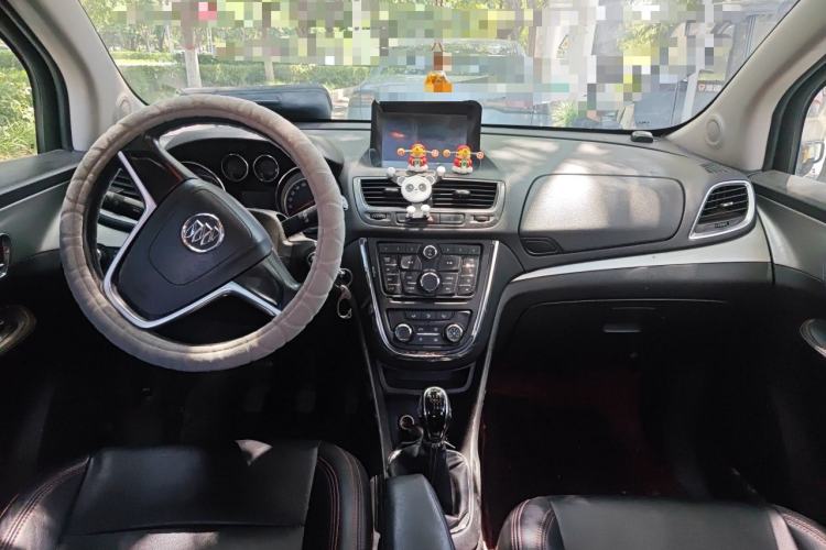 Used Buick Encore 2013 1.4T Manual Two-Wheel Drive Entry Model Center Console