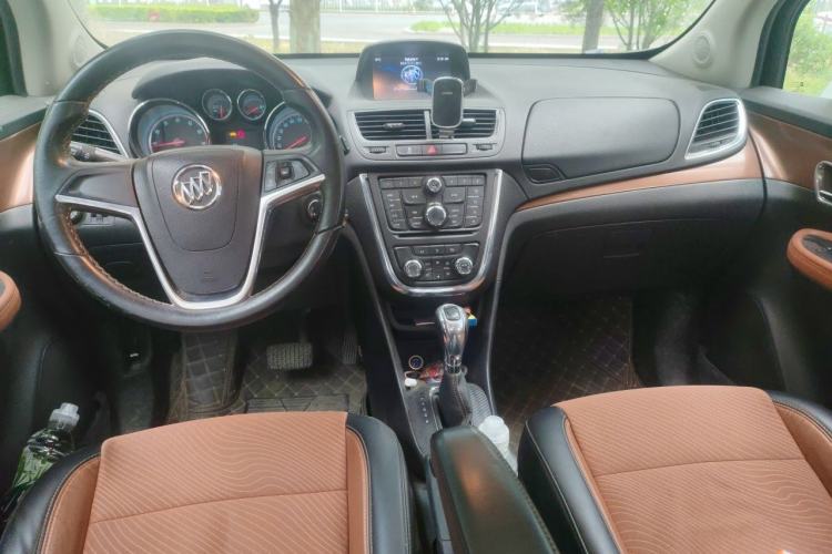 Used Buick Encore 2013 1.4T Automatic Two-Wheel Drive Leading Model Center Console