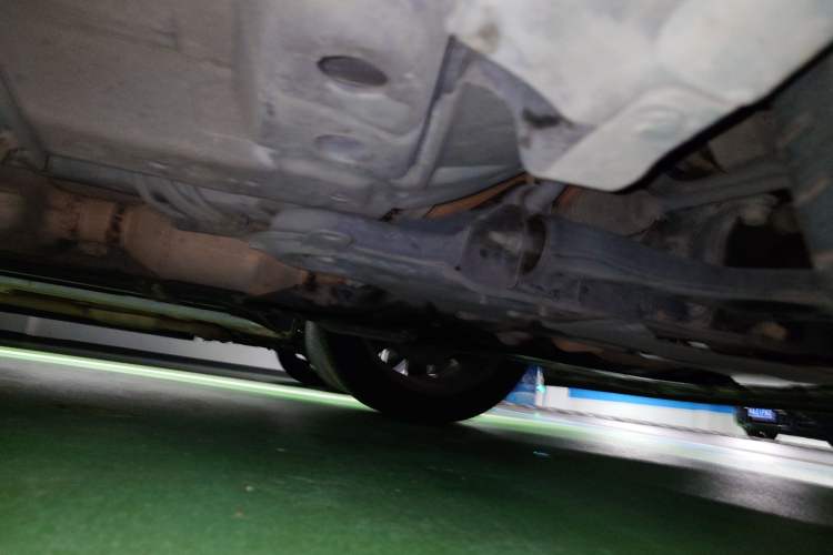 Used Buick Encore 2013 1.4T Automatic Two-Wheel Drive Leading Model Chassis Front Left
