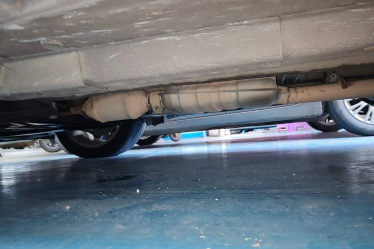 Used Buick Encore 2013 1.4T Automatic Two-Wheel Drive Leading Model Chassis Front Left