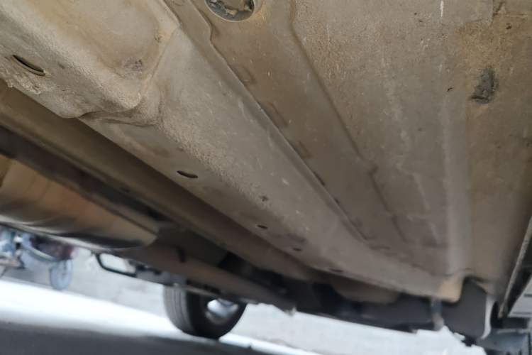 Used Buick Encore 2013 1.4T Automatic All-Wheel Drive Flagship Edition Chassis Front Left
