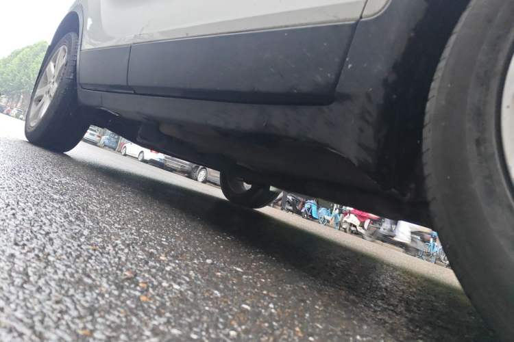 Used Buick Encore 2013 1.4T Automatic Two-Wheel Drive Leading Model Chassis Front Right