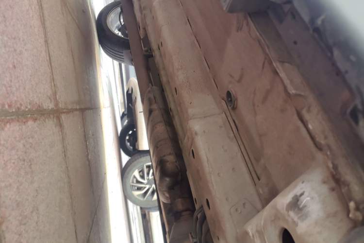 Used Buick Encore 2013 1.4T Manual Two-Wheel Drive Entry Model Chassis Front Right