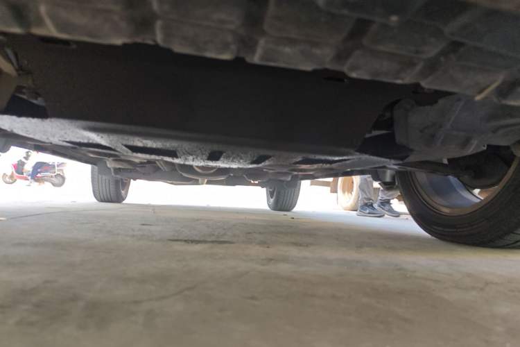 Used Buick Encore 2013 1.4T Automatic Two-Wheel Drive Elite Model Chassis Front