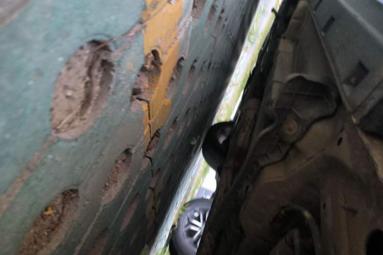Used Buick Encore 2013 1.4T Automatic Two-Wheel Drive Leading Model Chassis Rear Left