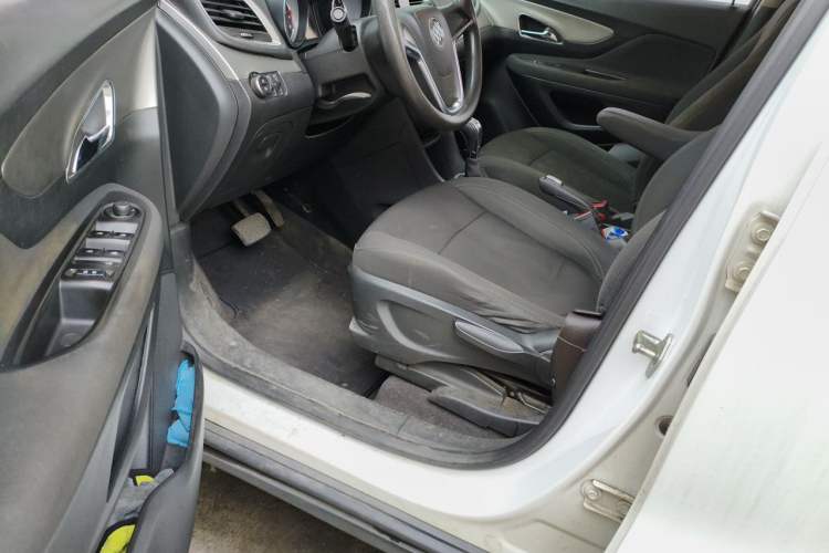 Used Buick Encore 2013 1.4T Automatic Two-Wheel Drive Elite Model Driver Seat