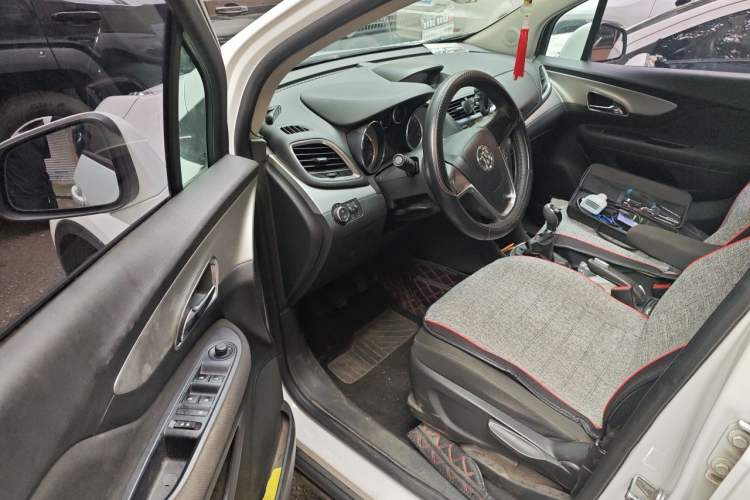 Used Buick Encore 2013 1.4T Manual Two-Wheel Drive Entry Model Driver Seat