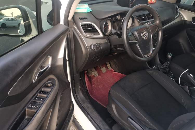 Used Buick Encore 2013 1.4T Manual Two-Wheel Drive Entry Model Driver Seat